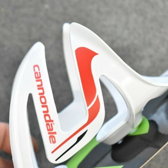 4 Cannondale C Bicycle Water Bottle Cages White/Red for your bike FAMILY pack - Picture 7 of 12